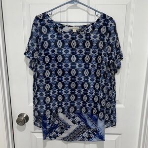 Dana Buchman Blue Geometric Blouse